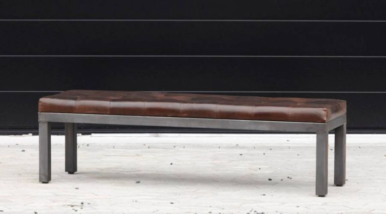 Flotte bænke til entré i et lækkert og råt design